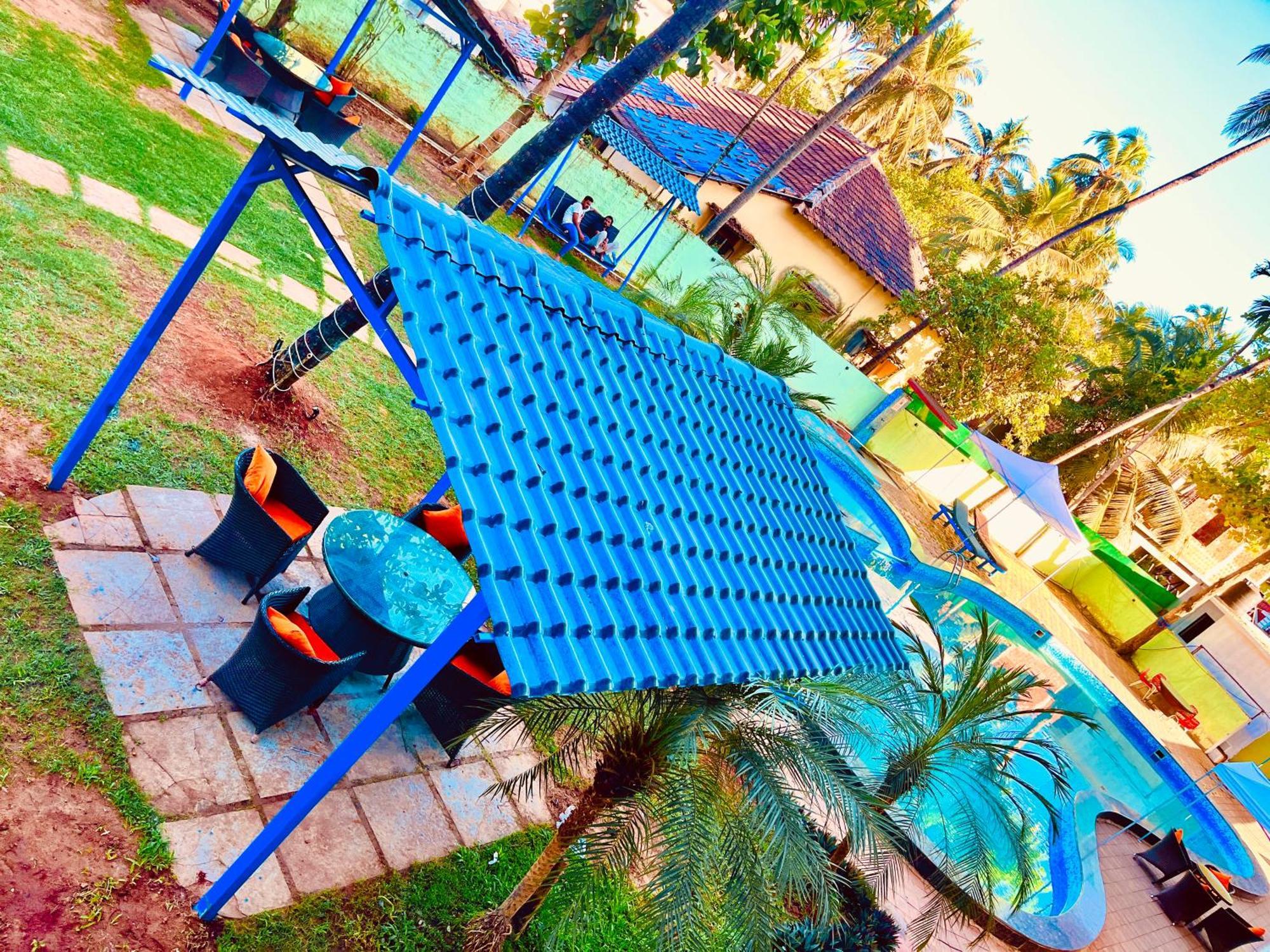 Summer Beach Resort, Goa - #Near Baga Beach #Swimming Pool #Garden #Bar #Lift #Premium Rooms #Property Of The Year #70565-84665 卡兰古特 外观 照片