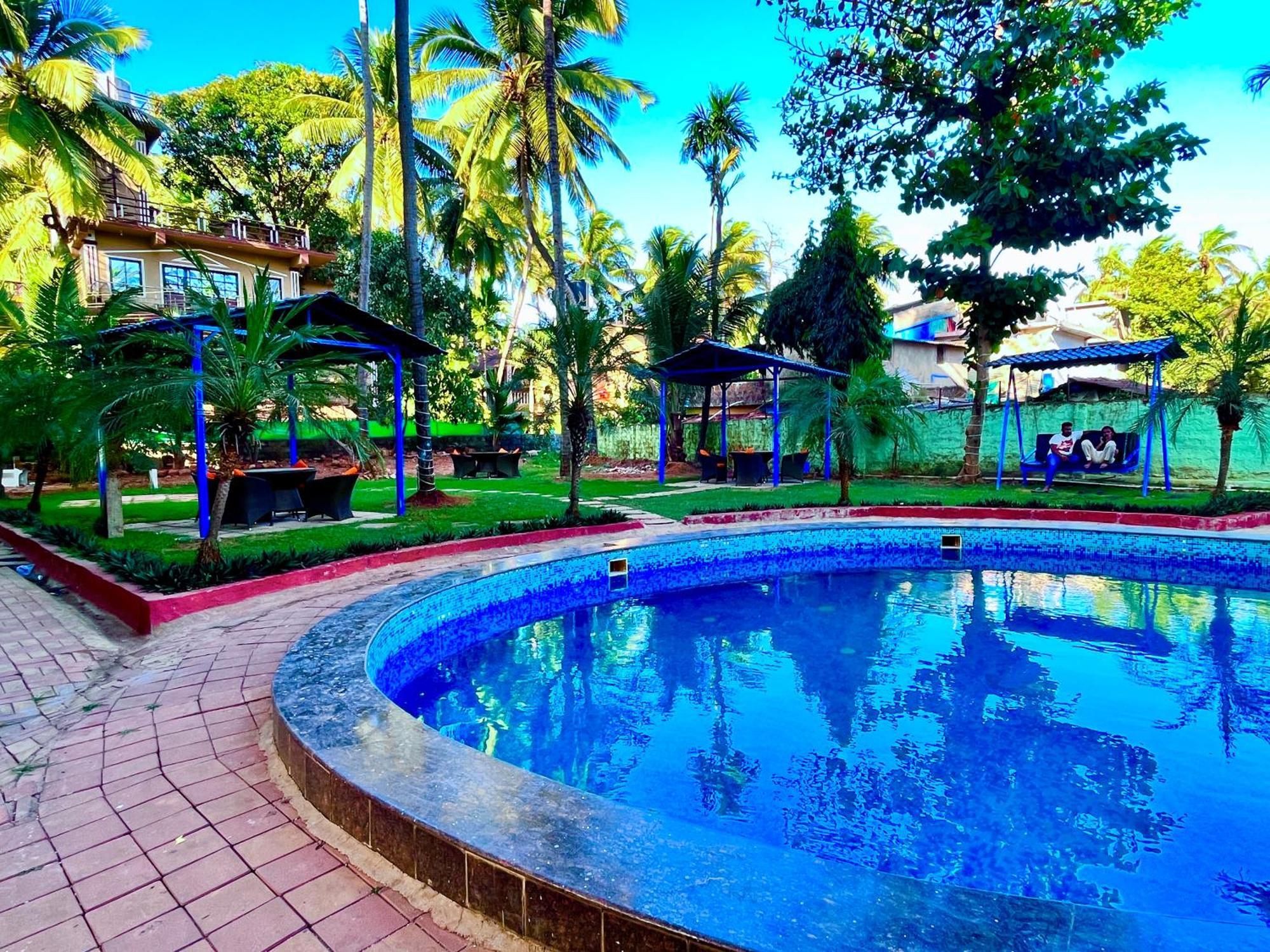 Summer Beach Resort, Goa - #Near Baga Beach #Swimming Pool #Garden #Bar #Lift #Premium Rooms #Property Of The Year #70565-84665 卡兰古特 外观 照片