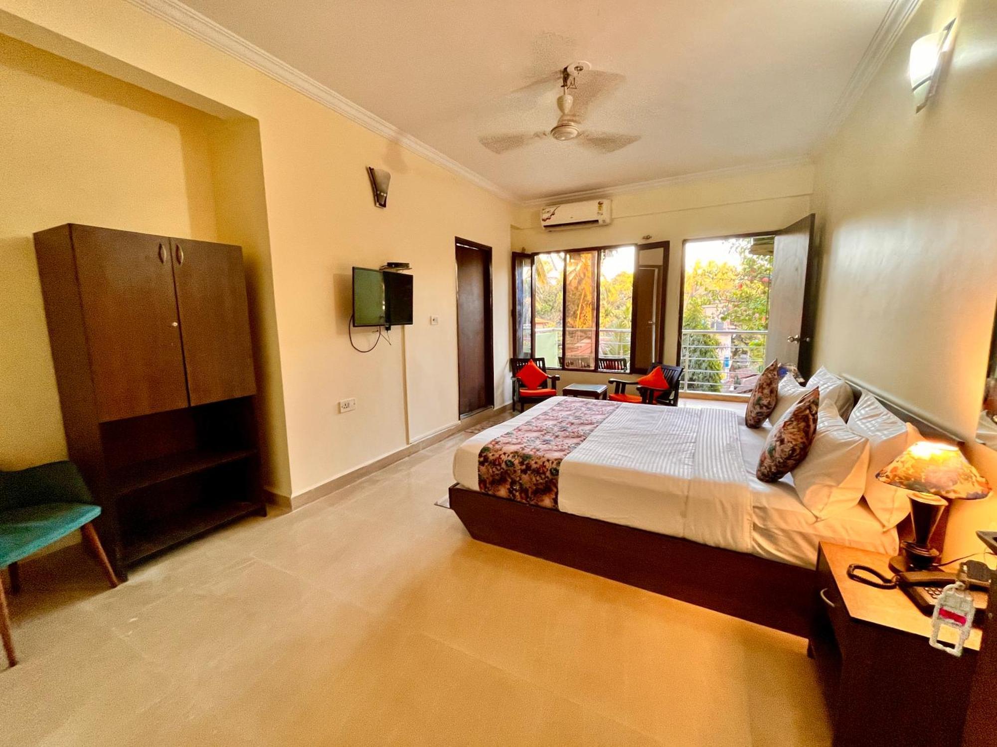 Summer Beach Resort, Goa - #Near Baga Beach #Swimming Pool #Garden #Bar #Lift #Premium Rooms #Property Of The Year #70565-84665 卡兰古特 外观 照片