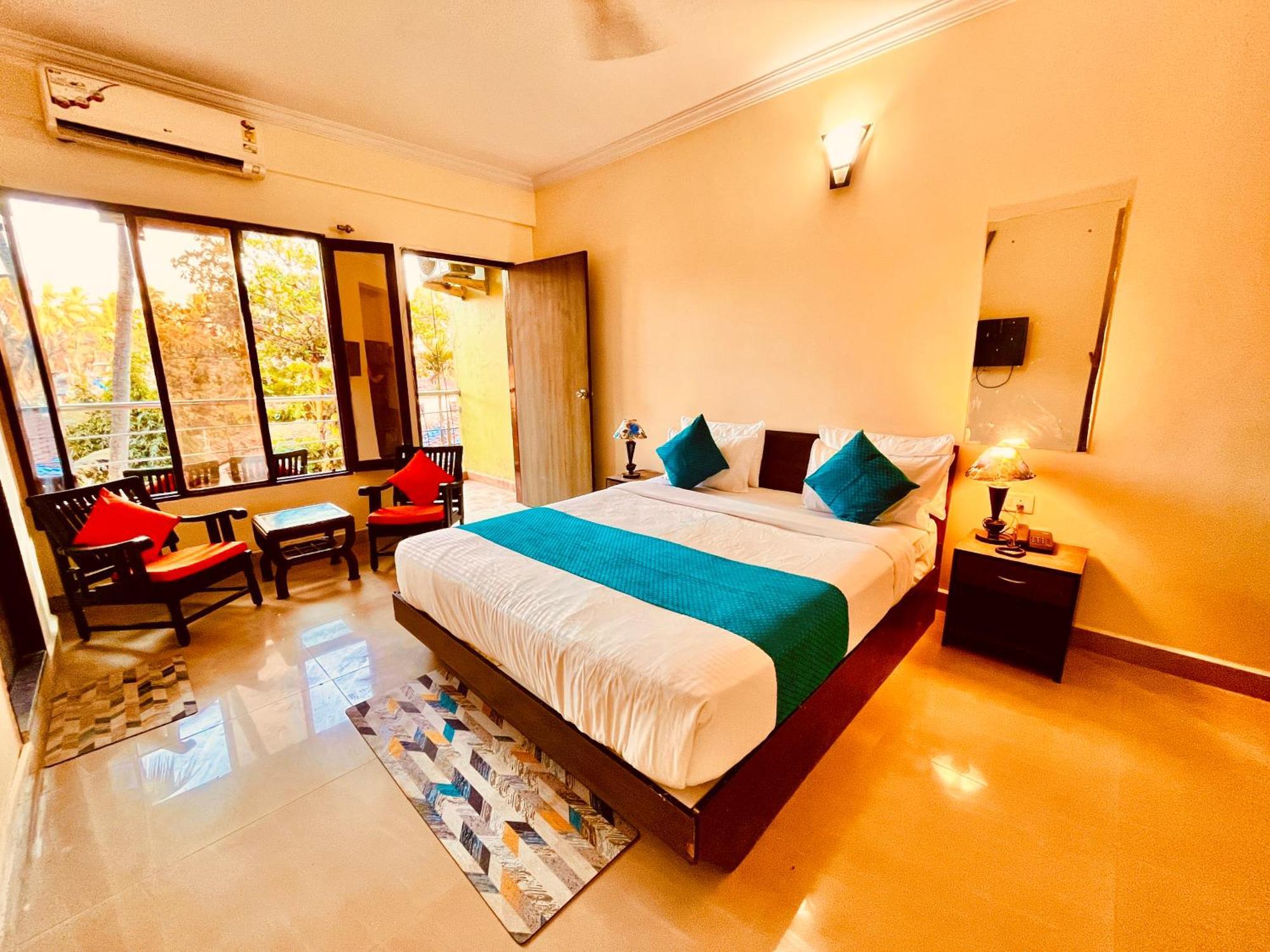 Summer Beach Resort, Goa - #Near Baga Beach #Swimming Pool #Garden #Bar #Lift #Premium Rooms #Property Of The Year #70565-84665 卡兰古特 外观 照片