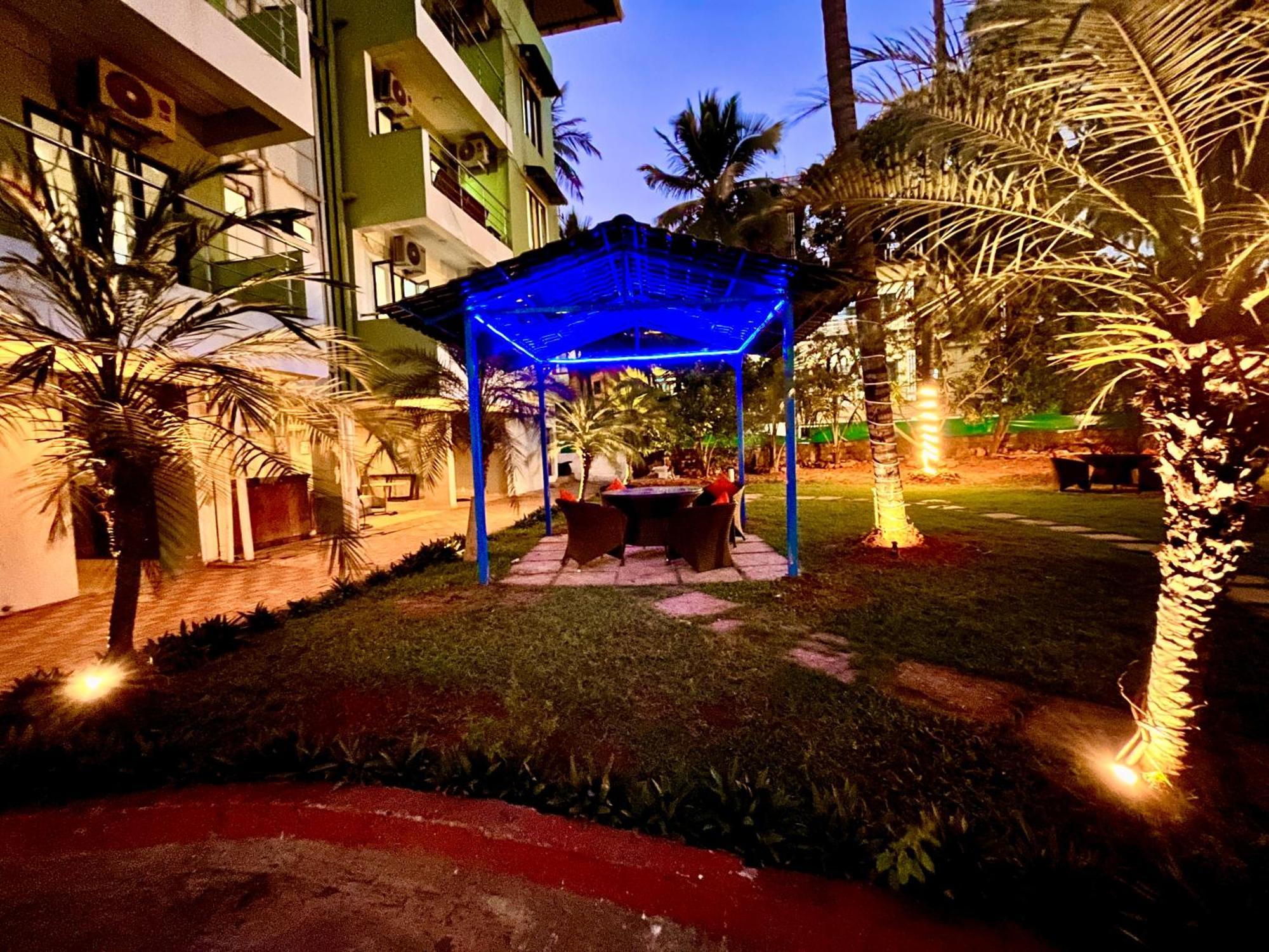 Summer Beach Resort, Goa - #Near Baga Beach #Swimming Pool #Garden #Bar #Lift #Premium Rooms #Property Of The Year #70565-84665 卡兰古特 外观 照片
